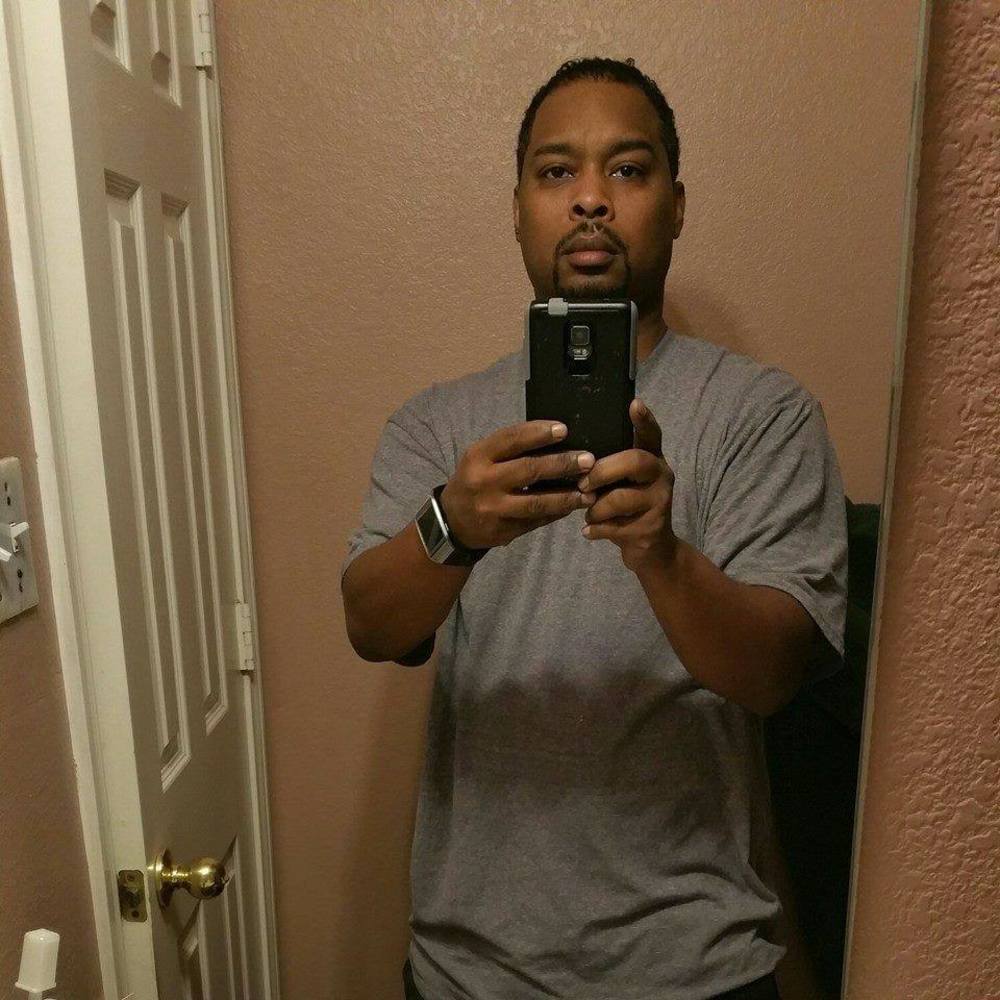 Meet your Posher, Zavier